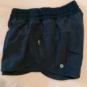 Lululemon Run Tracker Shorts Black 4”